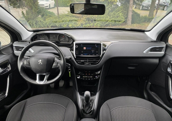 Peugeot 208 cena 35900 przebieg: 123000, rok produkcji 2017 z Dobczyce małe 562